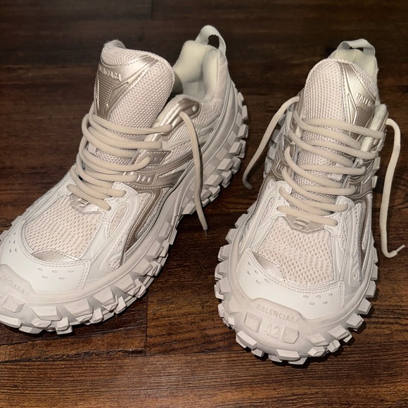 Balenciaga Bouncer Sneaker Size 42 - Picture 1 of 4